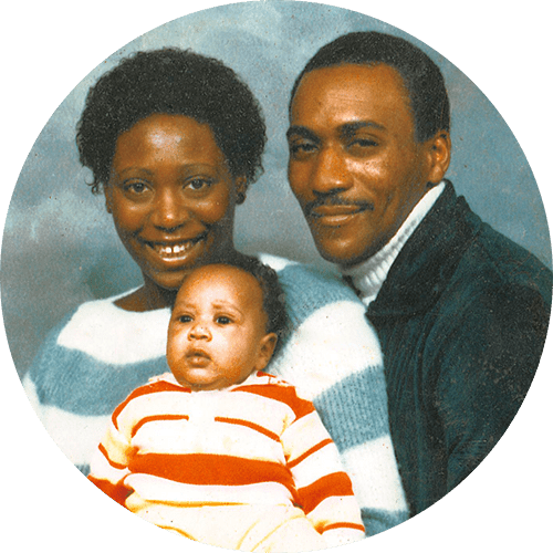 Felton and Peel Family Potrait Image